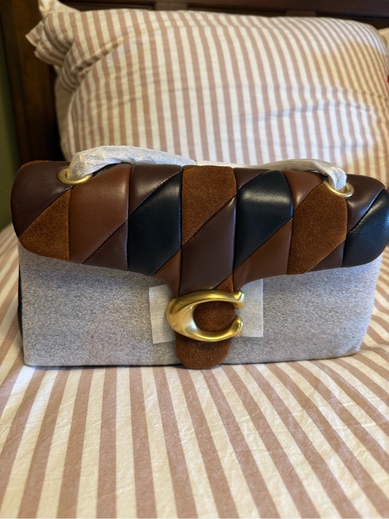 Coach Handbags - NWT Coach Woven Leather Tabby 26 Shoulder Bag in Brown, Black and Tan
